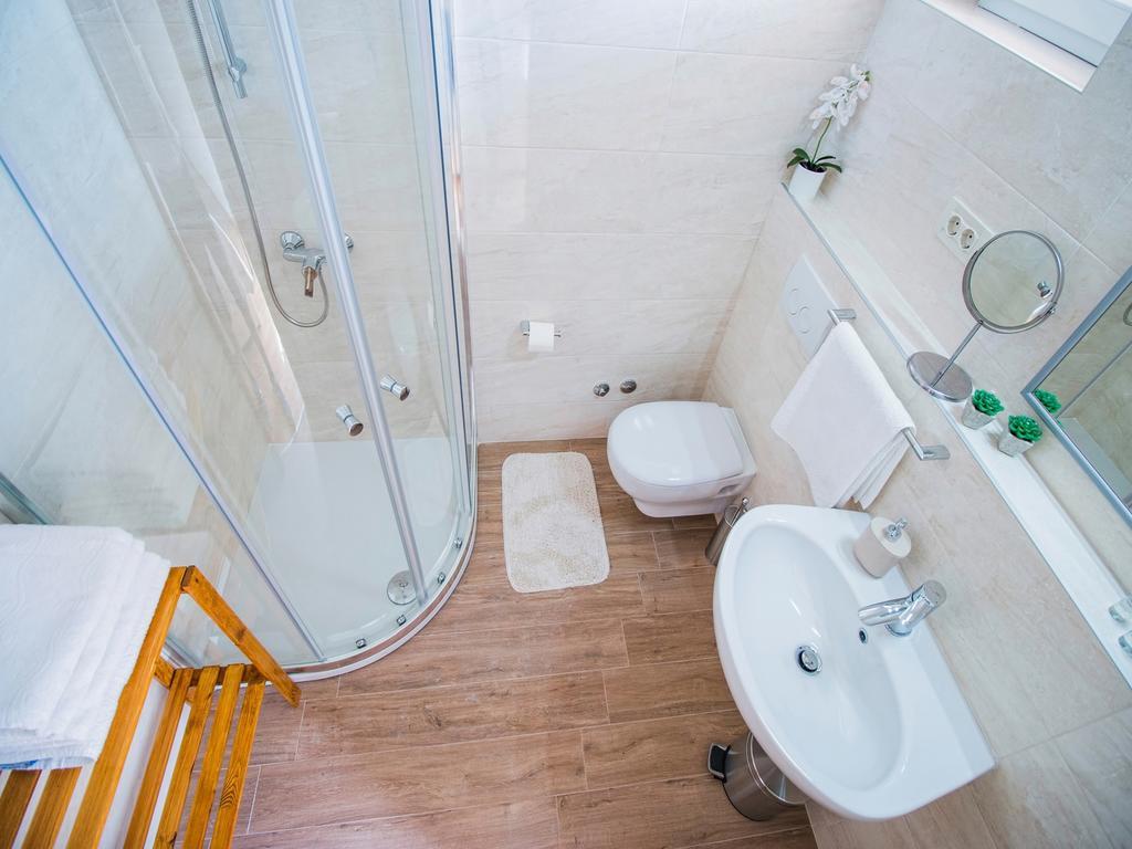 Holiday Home Lukica プリヴラカ 部屋 写真